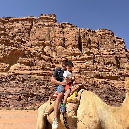 Wadi Rum Sky Camp מראה חיצוני תמונה