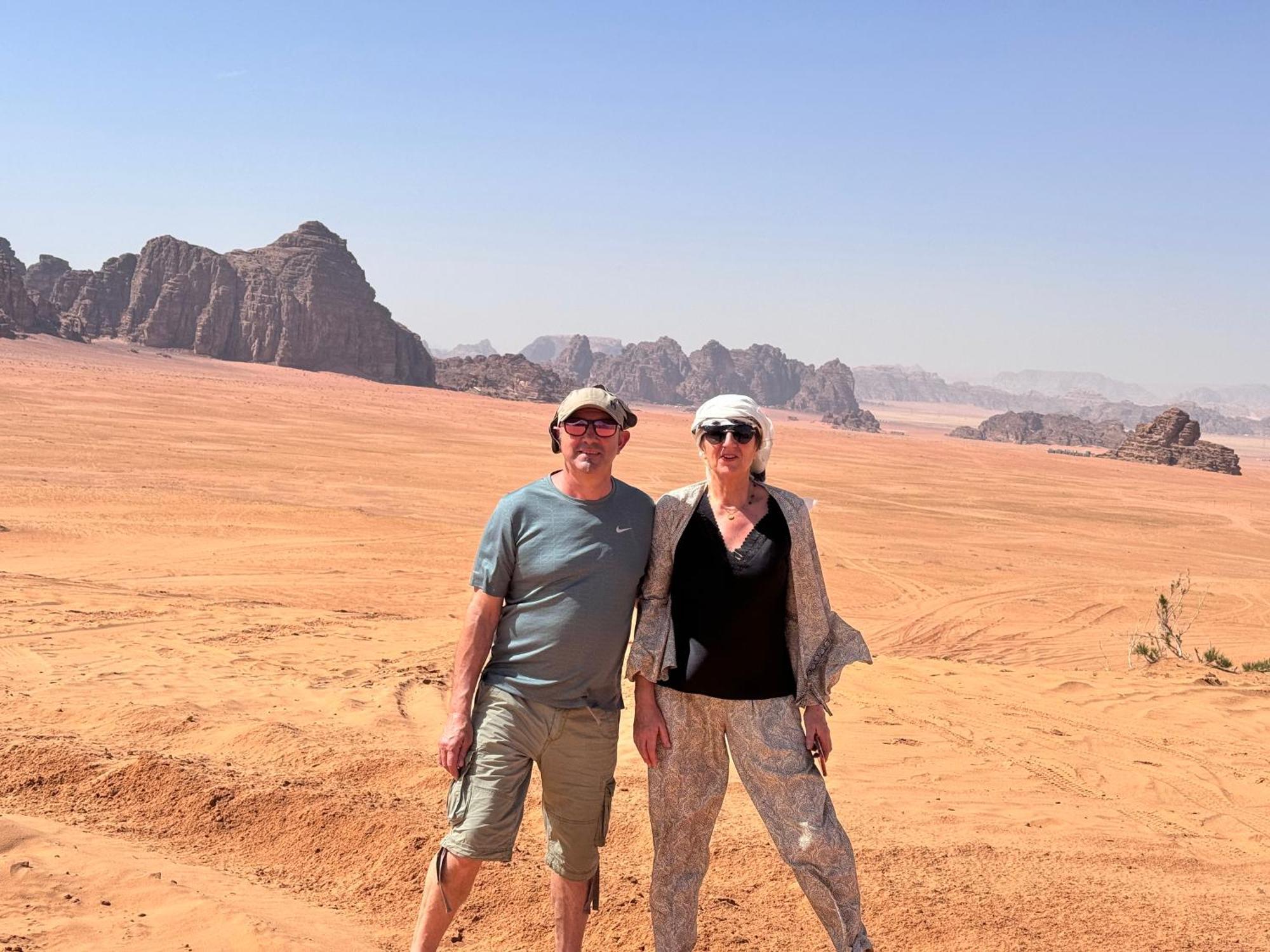 Wadi Rum Sky Camp מראה חיצוני תמונה