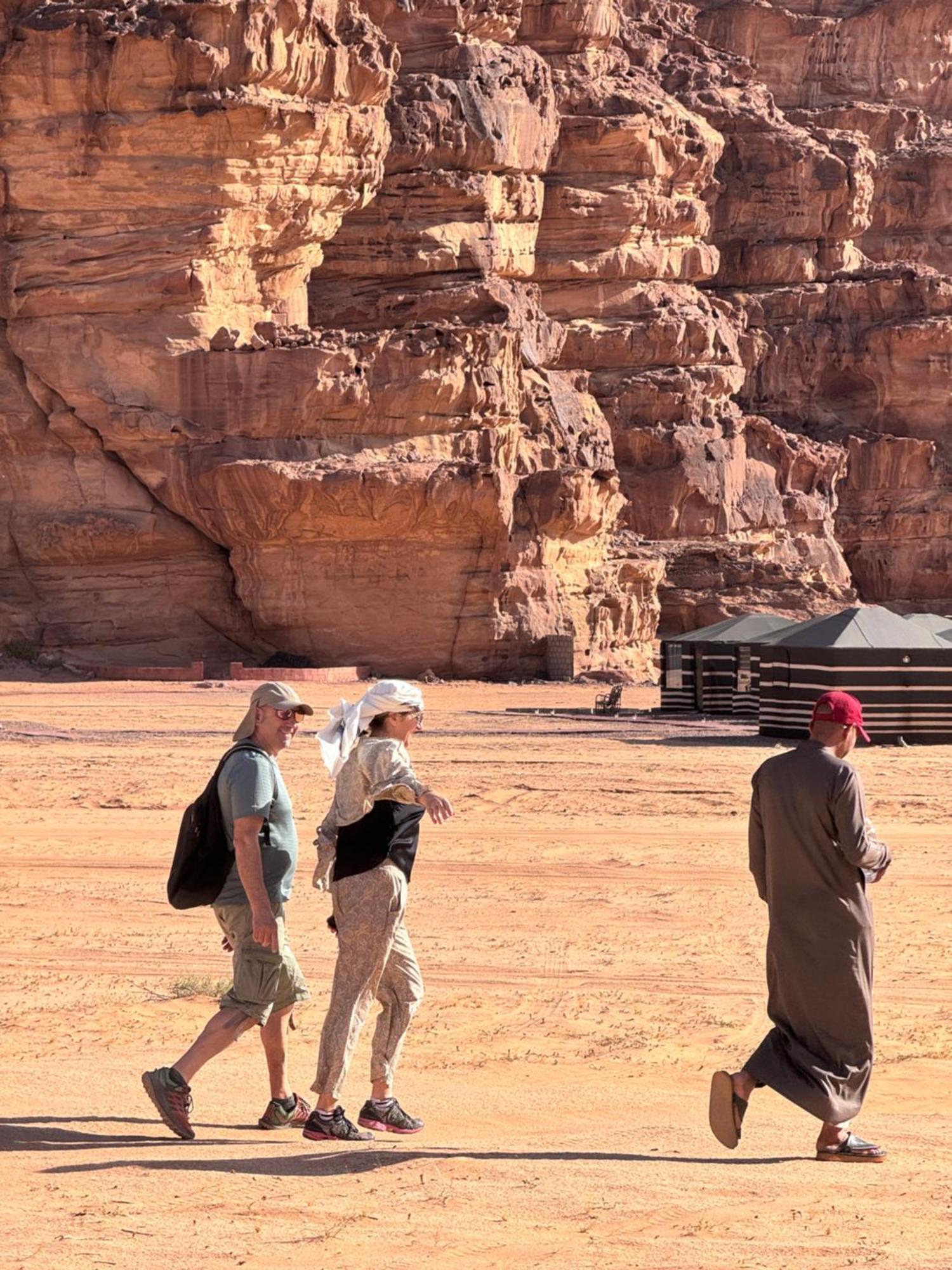 Wadi Rum Sky Camp מראה חיצוני תמונה
